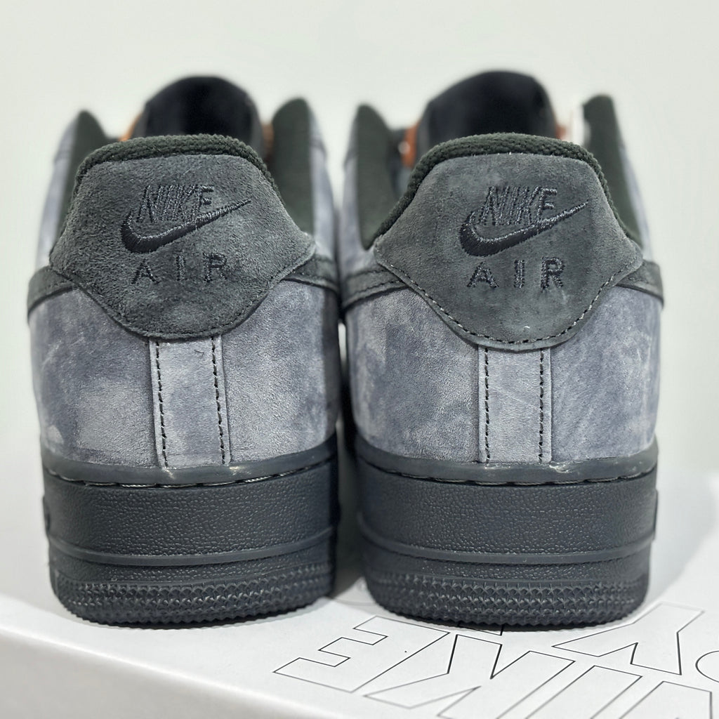 AIRFORCE 1 '07 LV8 "GREY"