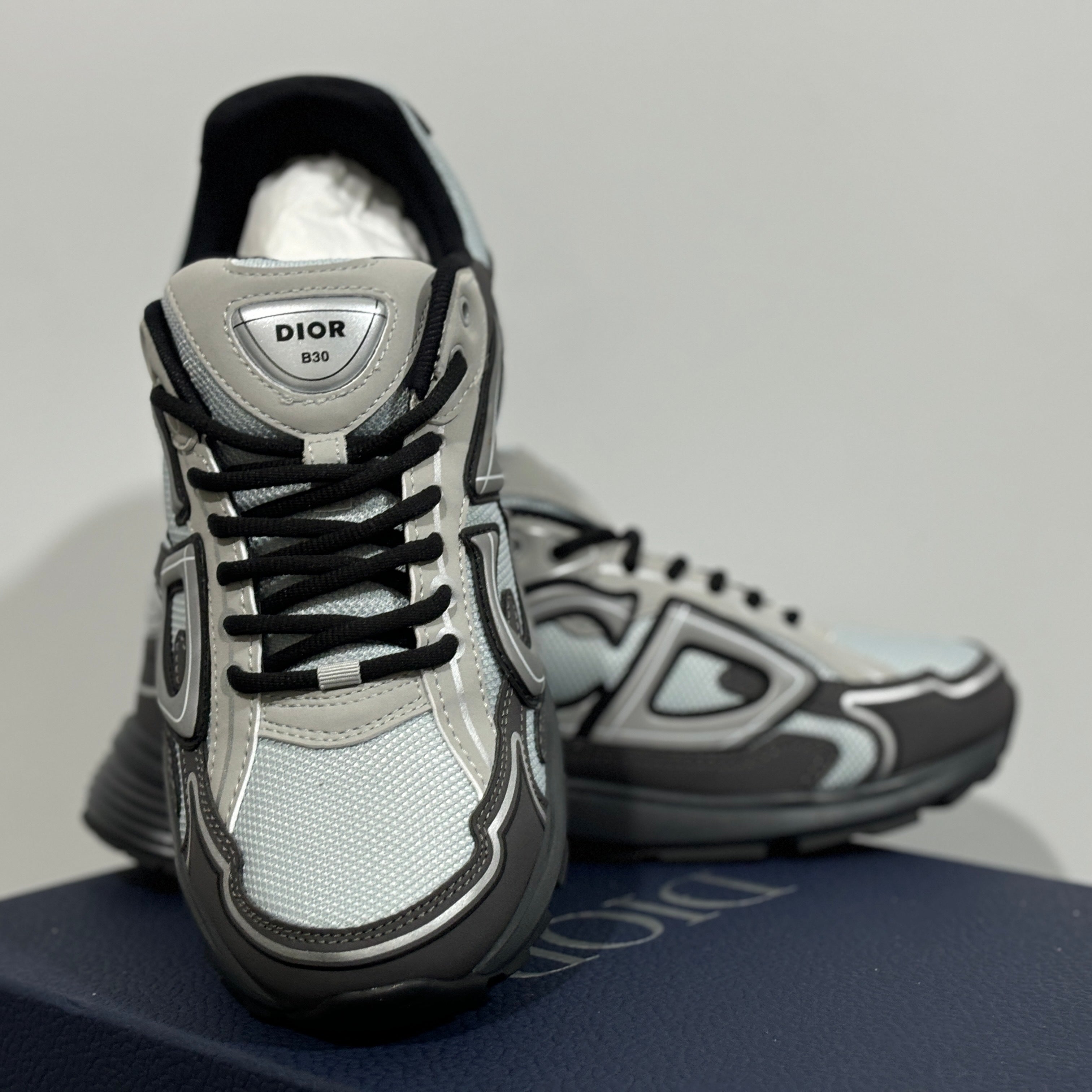 DIOR B30 "BLACK AND SILVER"