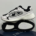 DIOR B30 "WHITE AND BLACK"