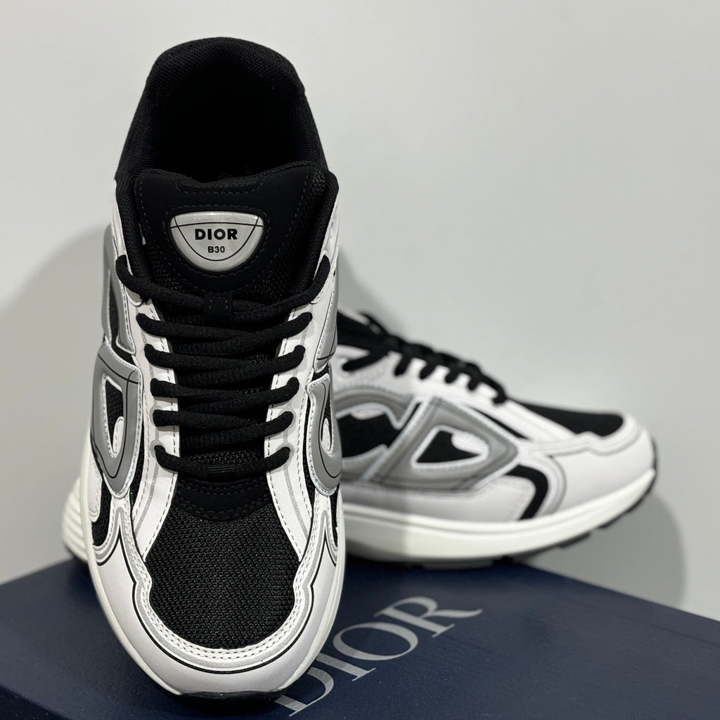 DIOR B30 "WHITE AND BLACK"