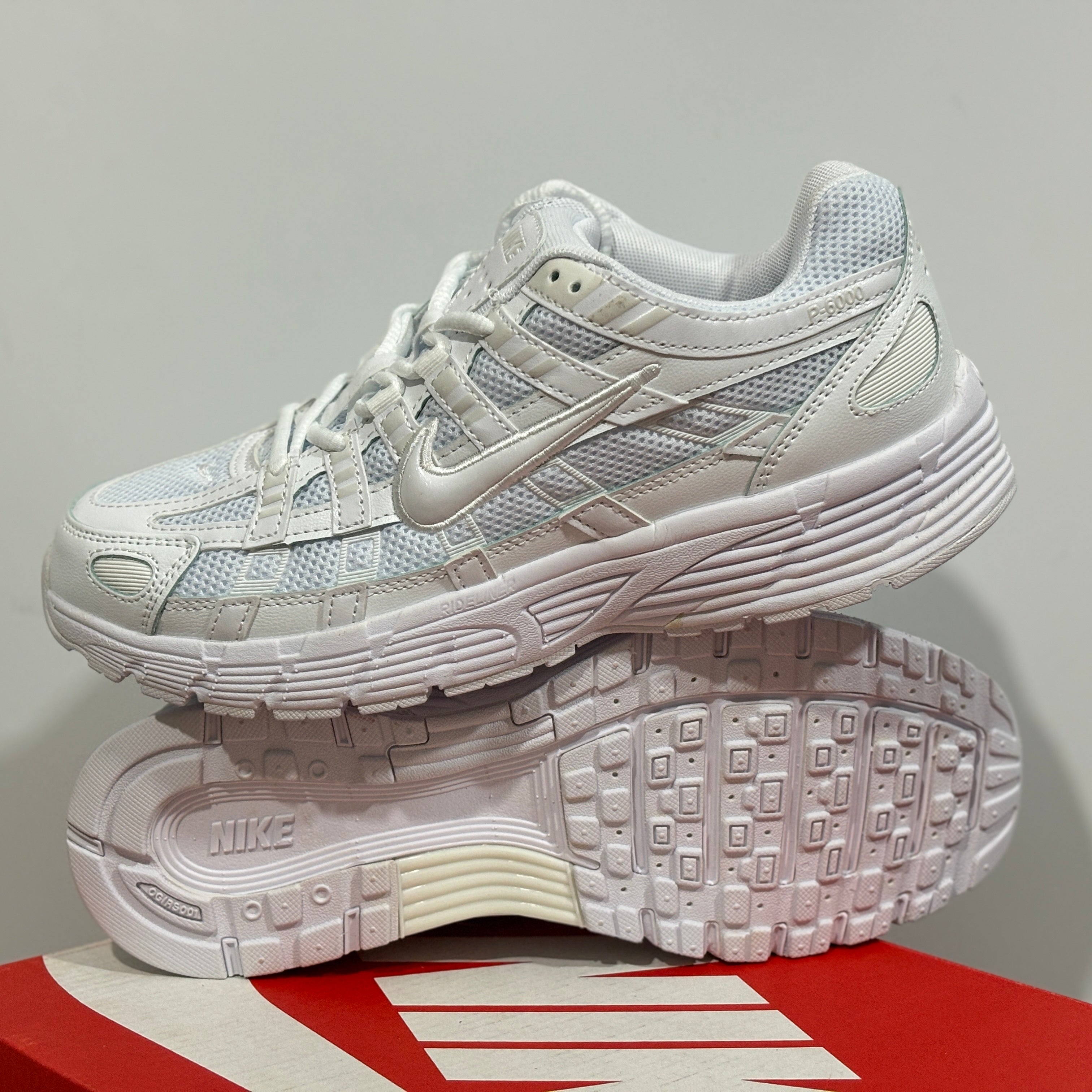 NIKE P-6000 "SUMMIT WHITE"