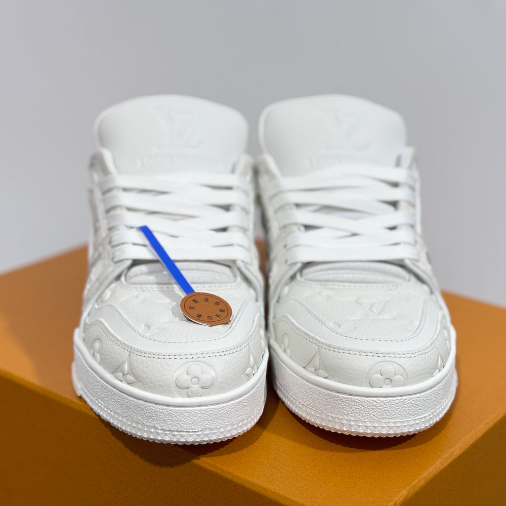 LOUIS VUITTON "TRIPLE WHITE" TRAINER